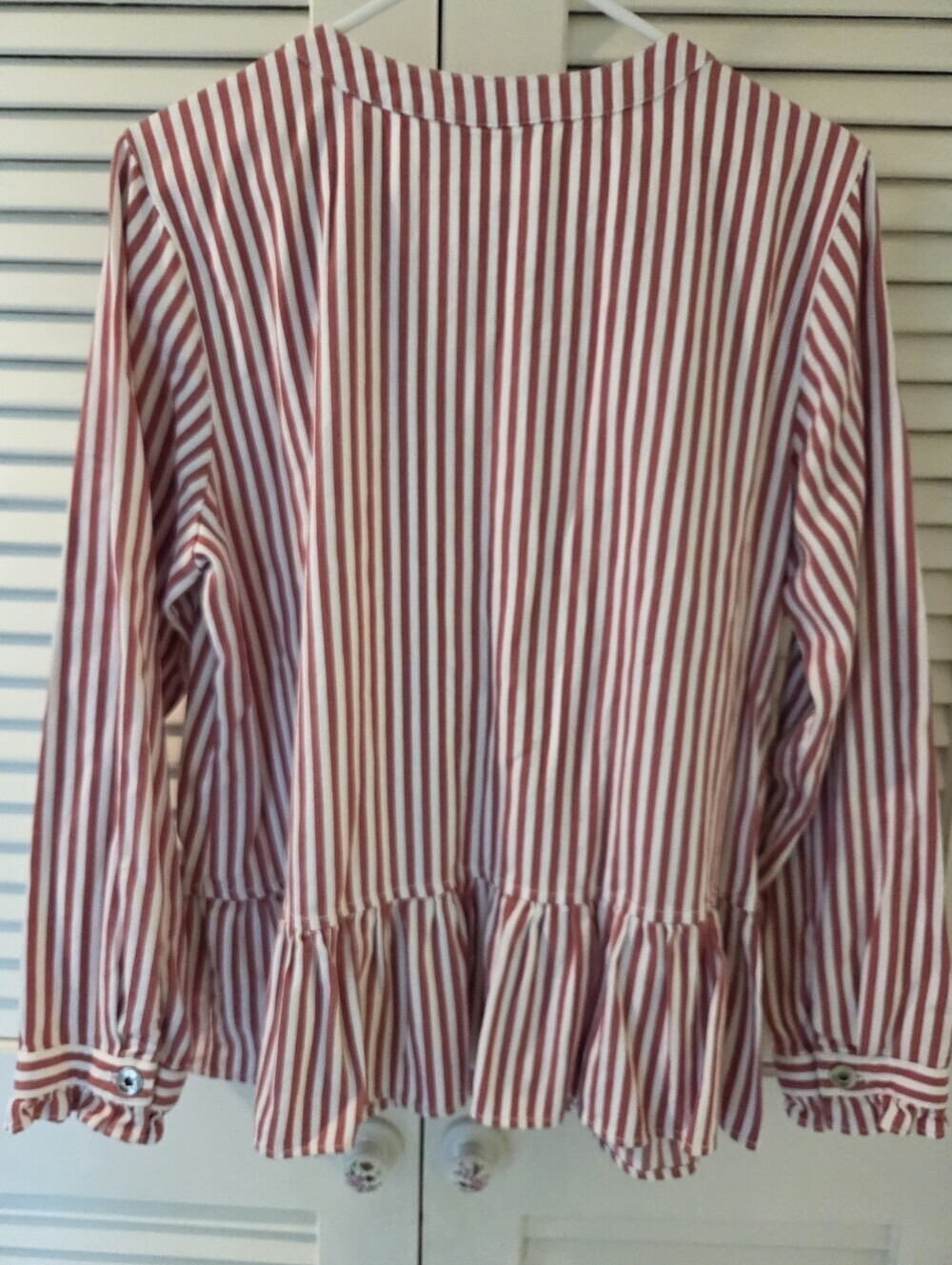D & Co Chic Striped Red and White Zip Front Peplum Jacket Or Top. Sz XL - Picture 4 of 8
